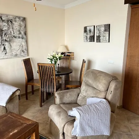 Carabeo 72 Menyber Appartement *